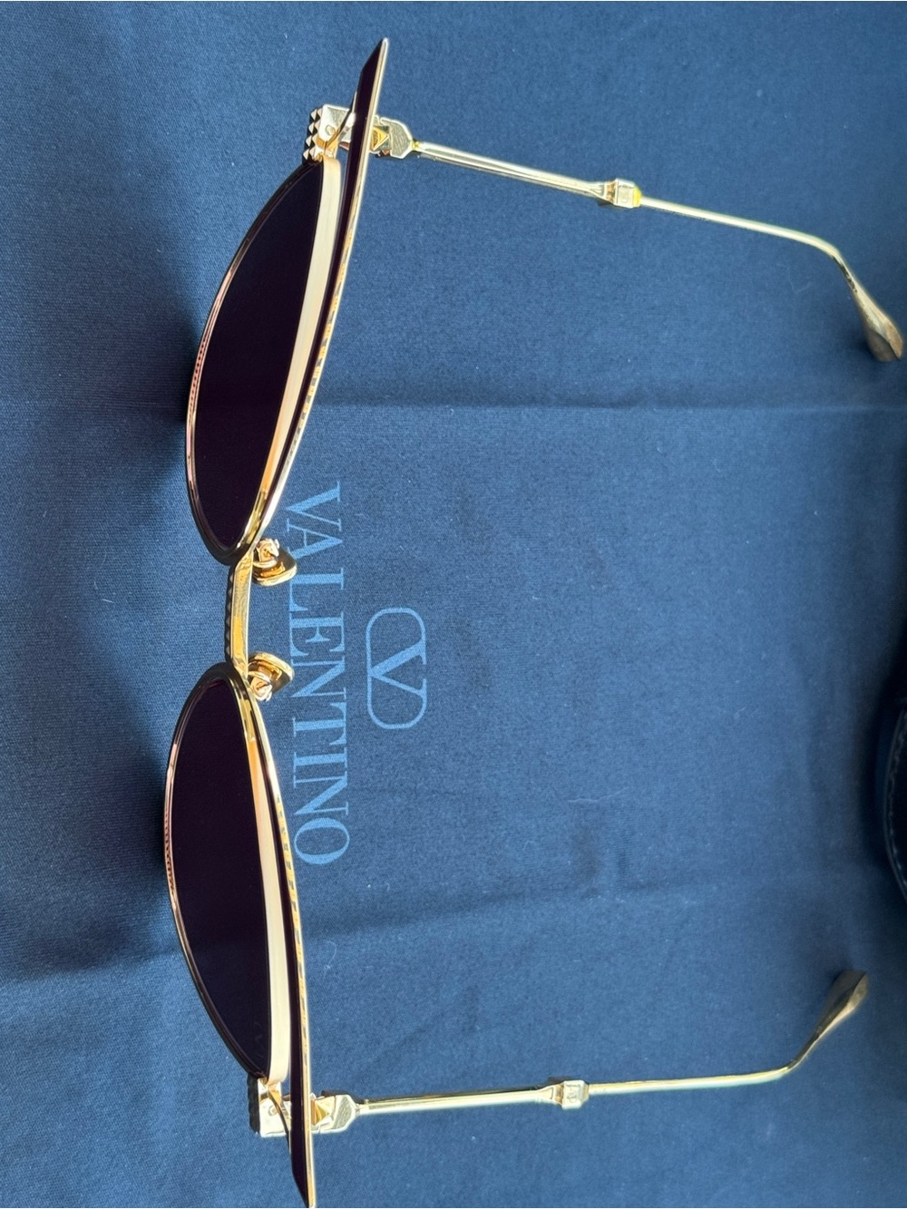New Authentic Valentino V-Glassliner Gold VLS118-C Cat-Eye Sunglasses - Picture 10 of 11